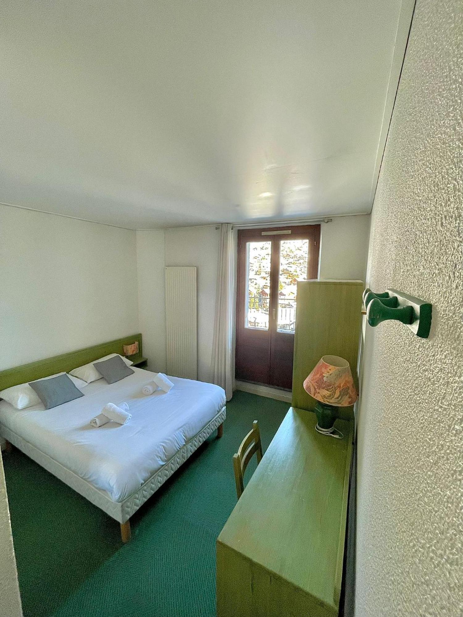 Village Vacances Le Chablais Morzine Exterior photo